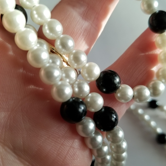Vintage necklace black and white faux pearl necklace pearlcore - Picture 9 of 12